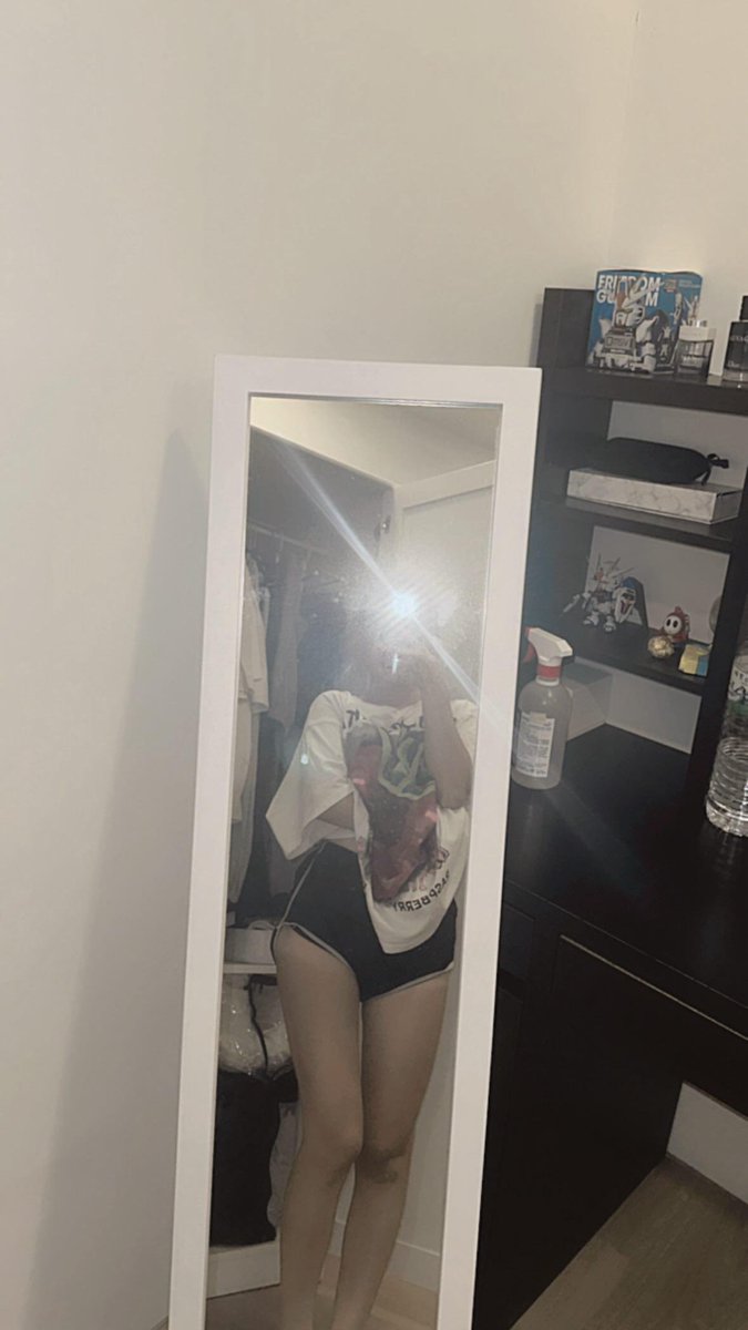 #真底裤 #女神 #正美 #小姐姐 #打飞机 #射精 #反差女 #骚妹 #意淫 #性感 #奶大 #小母狗 #后入操 #返图