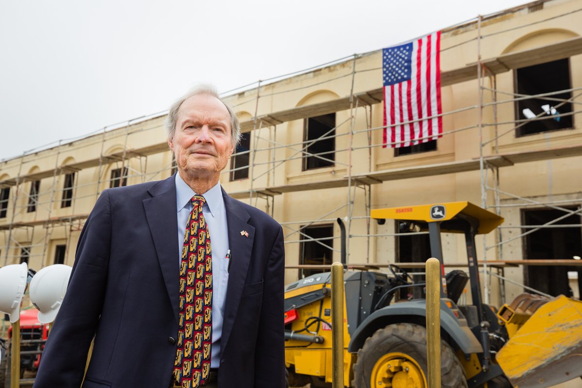 usvetsnational's tweet photo. U.S. VETS CEO and Marine veteran Steve Peck will retire at the end of 2024 after nearly three decades with the organization, including 14 years at the helm of the largest nonprofit service provider dedicated to preventing and ending veteran homelessness.
#semperfi https://t.co/BvTy2fBrGq