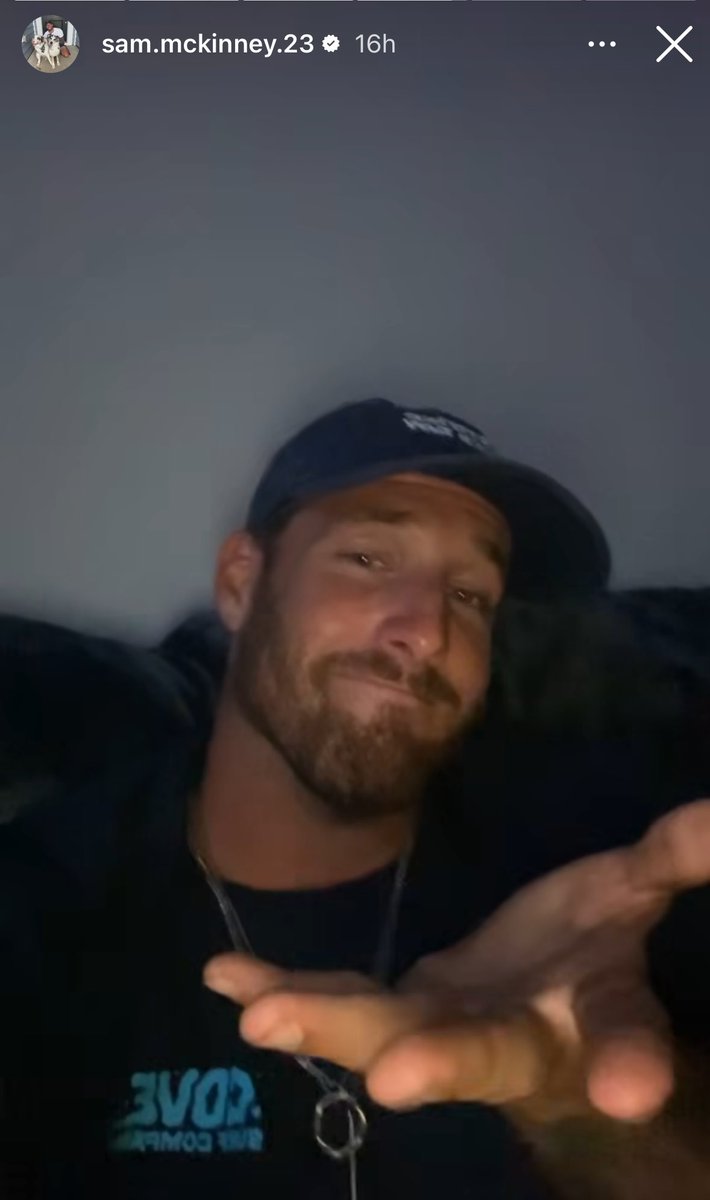 TheBachBabes's tweet photo. I’m gonna need Aaron and Sam M. to sit this one out. 

Literally over here bragging about how right they were about Devin

Here’s an idea, shut the fuck up

None of you were here for Jenn in the first place &amp; it’s showing 

#TheBachelorette https://t.co/0SJoIdTfcR