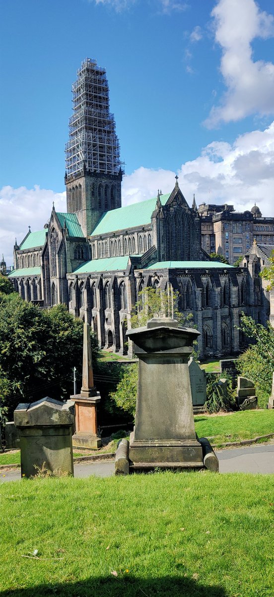 Ash Rozario (@dr_ash_rozario) on Twitter photo Very fortunate weather for exploring Glasgow after my talk at Uni of Strathclyde! Thanks @gailmcconnell for the opportunity and <a href="/shannan_foylan/">Shannan Foylan</a> for showing me around the mesoscopes. They have the biggest dichroics and galvo mirrors I've ever seen! π€― Very fortunate weather for exploring Glasgow after my talk at Uni of Strathclyde! Thanks @gailmcconnell for the opportunity and <a href="/shannan_foylan/">Shannan Foylan</a> for showing me around the mesoscopes. They have the biggest dichroics and galvo mirrors I've ever seen! π€―