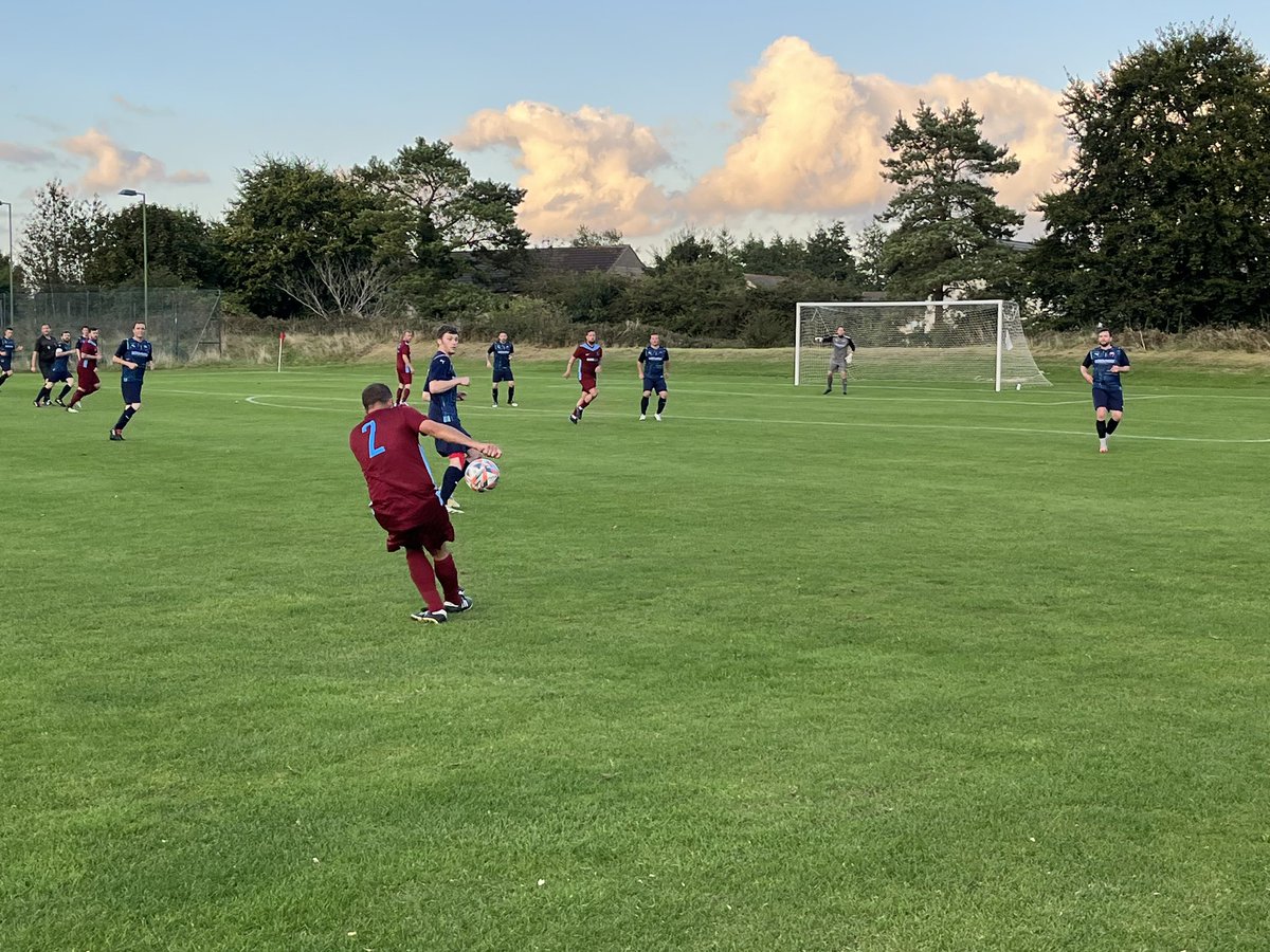 Unfortunately we suffered defeat again last night against Minchinhampton FC.
With no points from our opening 3 games we move our focus to Saturday in the hope we can break out of this poor run of form. UTC!

#chestertonafc #chezzie #utc #stroudleague #football