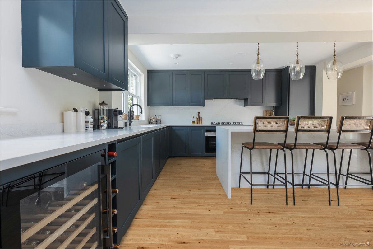 We love this Surrey kitchen design, but what floor would you pick to go with the contemporary blue design?

Click the link to head to our Room Visualiser where you can see our flooring collection in your home, bringing your ideas to life! 

👉 l8r.it/aQKn

#Design