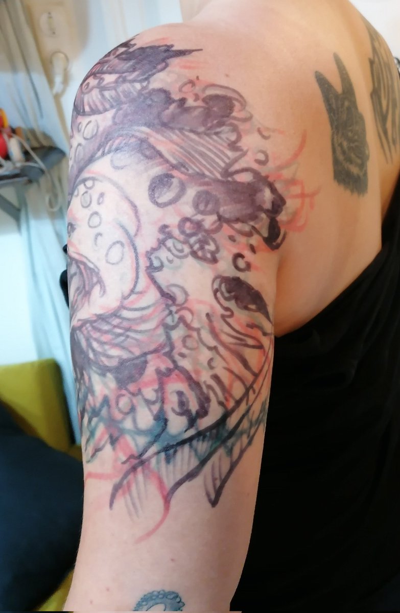 KSteelecf's tweet photo. It's gonna be epic - again! π€©
#tattoodraft #gettingtattooed #MorayEel https://t.co/c2OJU3QSXf
