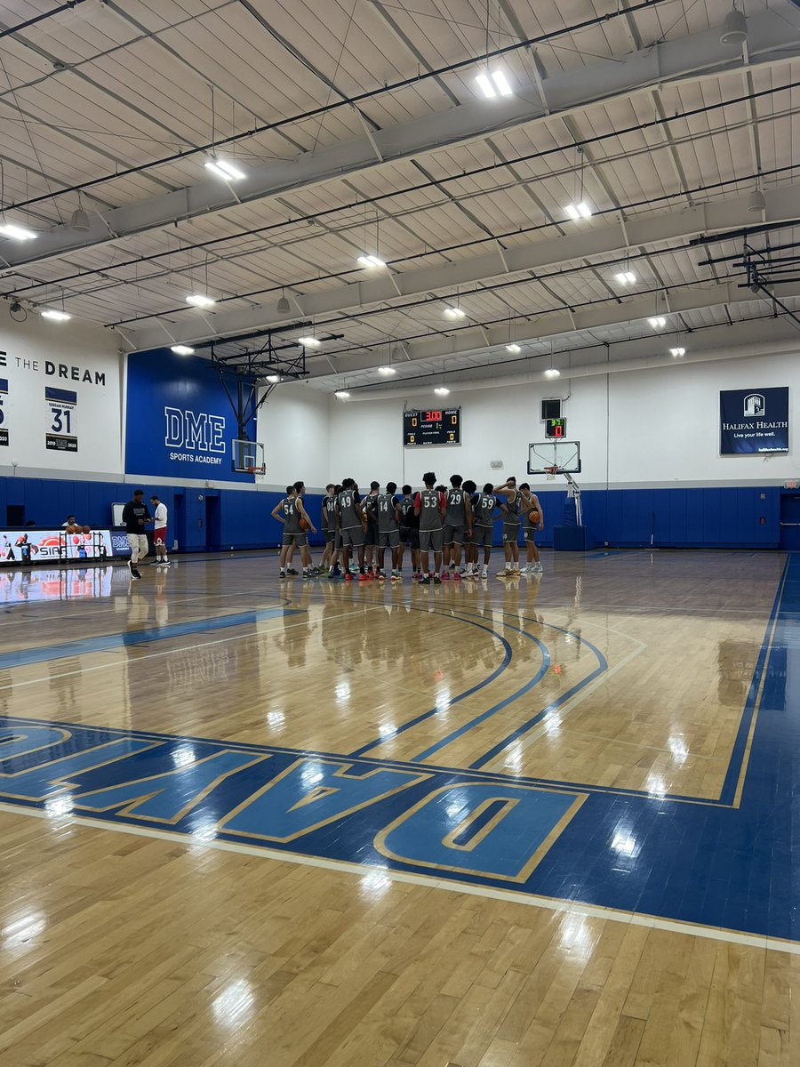 Derek Murray (@derek__murray) on Twitter photo Villanova HC
UCF HC
Providence HC
Louisville HC
South Florida
Kennesaw St
Stetson
In for <a href="/DMEAcademyMBB/">DME Academy Men's Basketball</a> this morning. Villanova HC
UCF HC
Providence HC
Louisville HC
South Florida
Kennesaw St
Stetson
In for <a href="/DMEAcademyMBB/">DME Academy Men's Basketball</a> this morning.