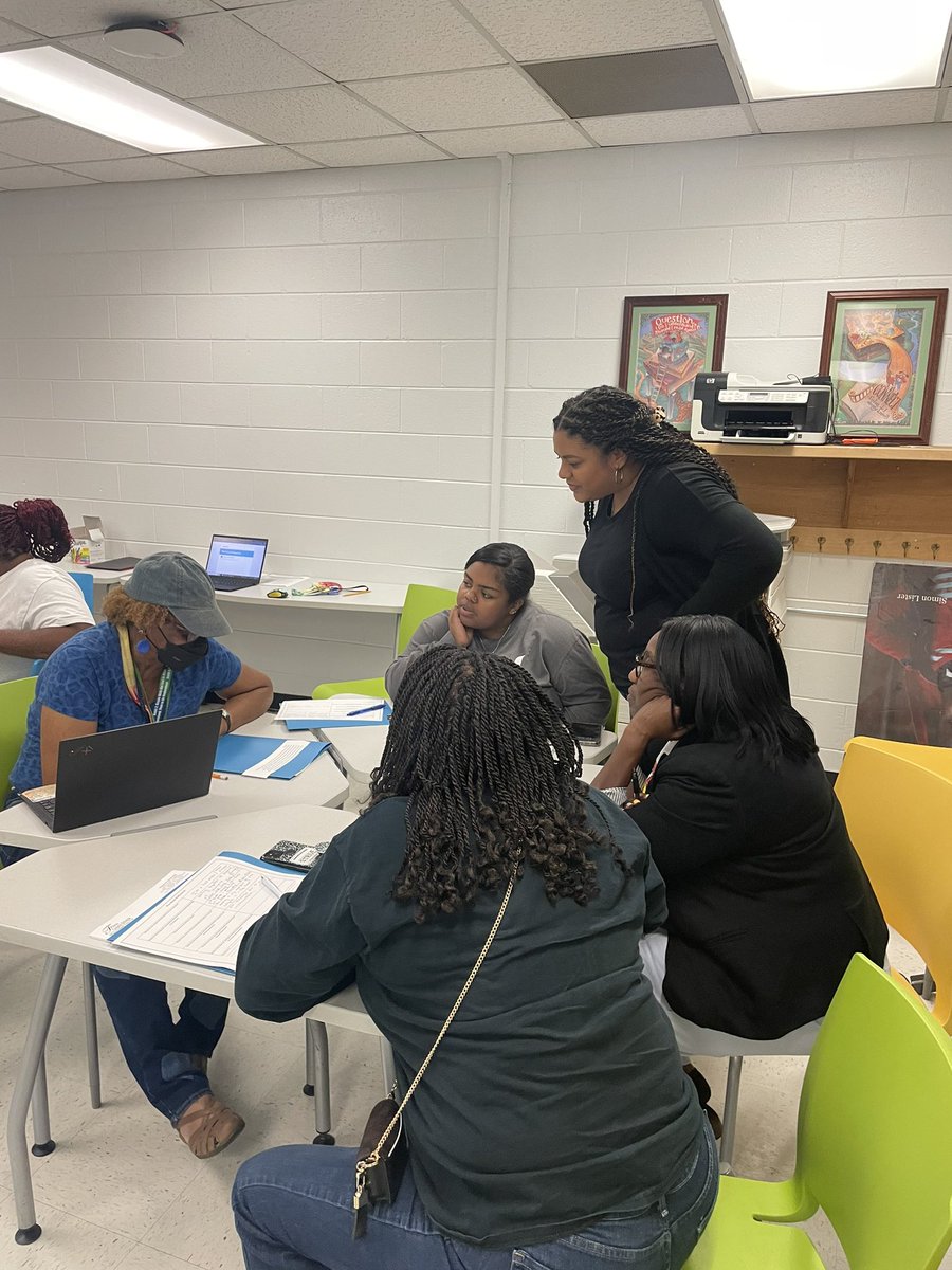 Sherry Peterson (@sherrycp3) on Twitter photo Brookview teachers and leaders coming together to learn and reflect on co-teaching practices! #greatonpurpose <a href="/BESPandaWallace/">J. Wallace</a> <a href="/FCS_SEC/">FCS SEC</a> <a href="/YolandaBW/">Dr. Yolanda Brownlee</a> <a href="/KimberlyJenks/">Kimberly Jenks</a> Brookview teachers and leaders coming together to learn and reflect on co-teaching practices! #greatonpurpose <a href="/BESPandaWallace/">J. Wallace</a> <a href="/FCS_SEC/">FCS SEC</a> <a href="/YolandaBW/">Dr. Yolanda Brownlee</a> <a href="/KimberlyJenks/">Kimberly Jenks</a>
