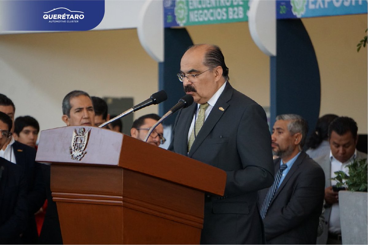 ¡Arrancó la 20ª Expo Encuentro Industrial y Comercial Qro 2024!, con la participación de <a href="/mdelprete/">Marco Del Prete</a>  y el Gobernador <a href="/makugo/">Mauricio Kuri</a>. Raúl Lizarriturri reconoció el compromiso estatal para conectar a grandes empresas y PYMES. #Querétaro #Industria #PYMES