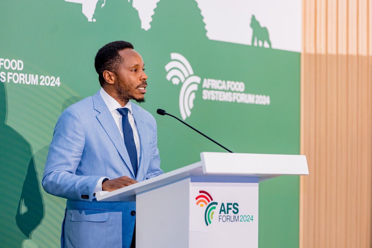 “The success of #FeedSalone lies in the strong political will and backing that drives it forward. Proud to be working alongside @the_aati to make this vision a reality.”<a href="/dsengeh/">David Moinina Sengeh</a> <a href="/Safia_Boly/">Safia Boly</a> 
#AgricultureTransformation #FeedSalone #AFSForum2024 #Agrifoodsystems #AGRF2024 #AATI