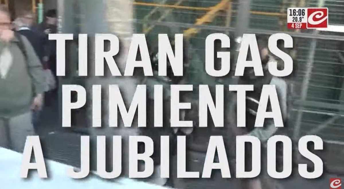 Volvieron Los Piojos y reprimen a los jubilados. Volvimos a los 90