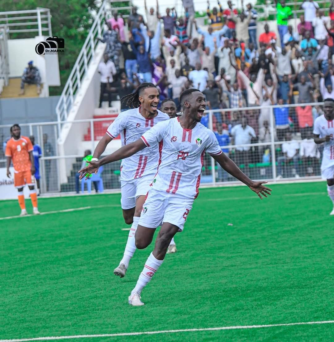 Sudan_tweet's tweet photo. منتخب #السودان يحقق الفوز على نظيره النيجري، بهدف أبوبكر عيسى، في افتتاح مبارياته بتصفيات كأس أمم إفريقيا. https://t.co/34n5PiEPkD
