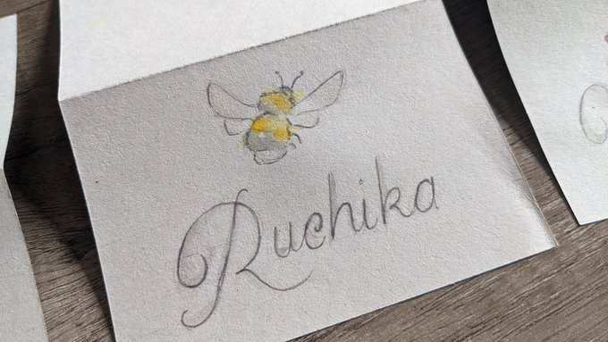 Tell me your favourite design below! 🧡🐝 https://t.co/PLRSX9ZW7d<a href="/tag/byherhand"class="tags"><span>#byherhand</span></a><a href="/tag/weddingdesigns"class="tags"><span>#weddingdesigns</span></a><a href="/tag/weddinginspo"class="tags"><span>#weddinginspo</span></a>