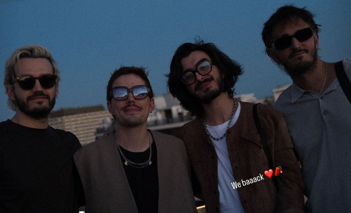 Knowing our favorite boys never do anything without a purpose, we wonder what they're up to in DC ... Any guesses?

#moratbanda #morat #moratfans #moratworldwide #moratfanverse #jpvillamil7 #simonvargas #jpisaza #martinvargas96