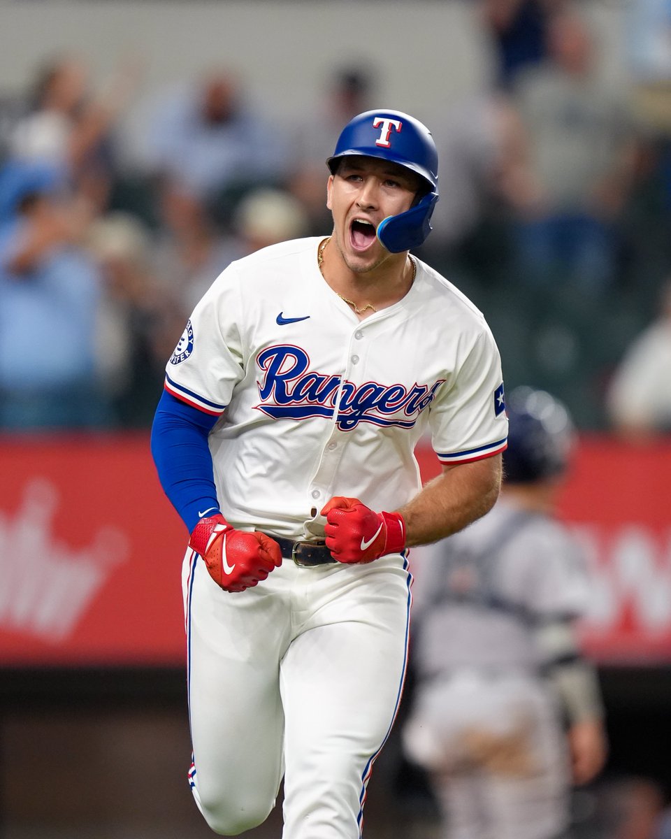 Texas Rangers tweet media
