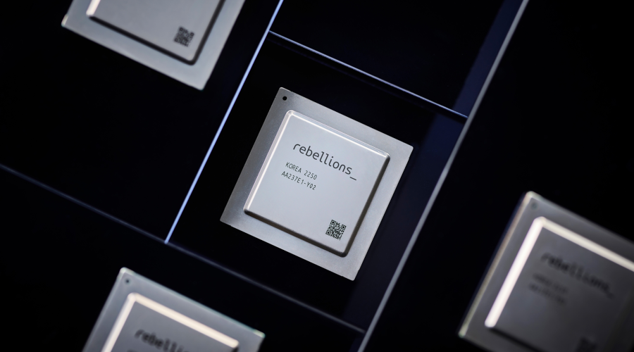 .South Korean AI chip startup Rebellions which raised $124mn in January this year is gearing up for a 2025 IPO! Eyeing global expansion by partnering with Samsung Foundry to produce its Rebel chip. #AI #tech #IPO @Rebellions_Inc <a href="/Samsung/">Samsung Electronics</a> @SKTelecom <a href="/NVIDIAAI/">NVIDIA AI</a>