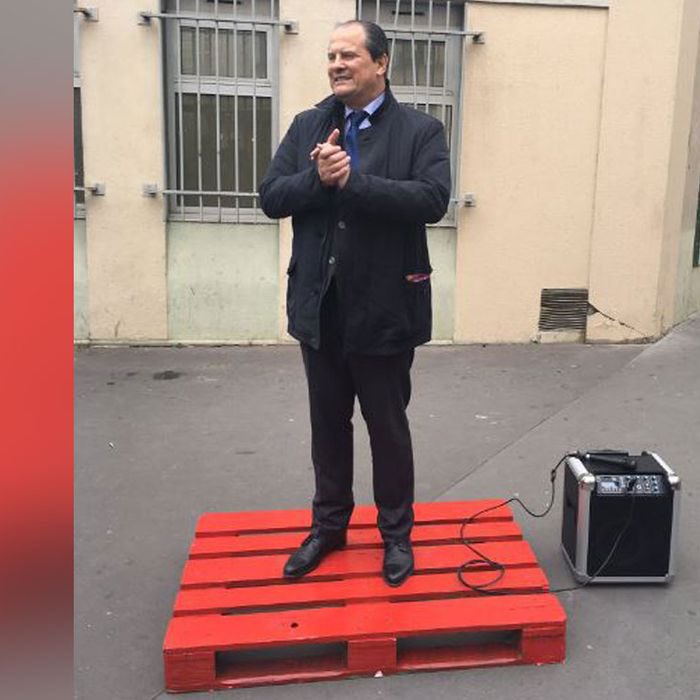 Poulin2012's tweet image. L’ex-patron du PS, JC Cambadélis vient d’être condamné pour détournements de fonds publics à 8 mois de prison avec sursis, 5 ans d’inéligibilité et 60 000 € d’amende.