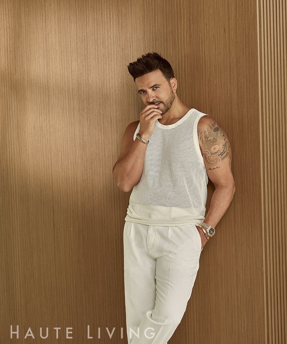 FC PEP LF CHILE (@pepchile) on Twitter photo Amadas estás fotos 😍
Feliz mitad de semana que tengan un lindo día 💖 <a href="/luisfonsi/">Luis Fonsi</a>
Noviembre te vemos cada vez más cerca 🙌
#InstaChile #InstaFonsi #LuisFonsi #LuisFonsi2024 Amadas estás fotos 😍
Feliz mitad de semana que tengan un lindo día 💖 <a href="/luisfonsi/">Luis Fonsi</a>
Noviembre te vemos cada vez más cerca 🙌
#InstaChile #InstaFonsi #LuisFonsi #LuisFonsi2024