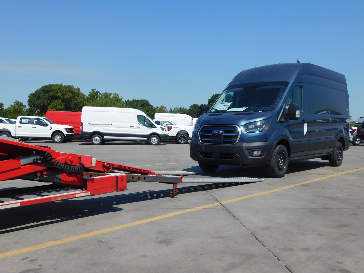 Jim Farley tweet media