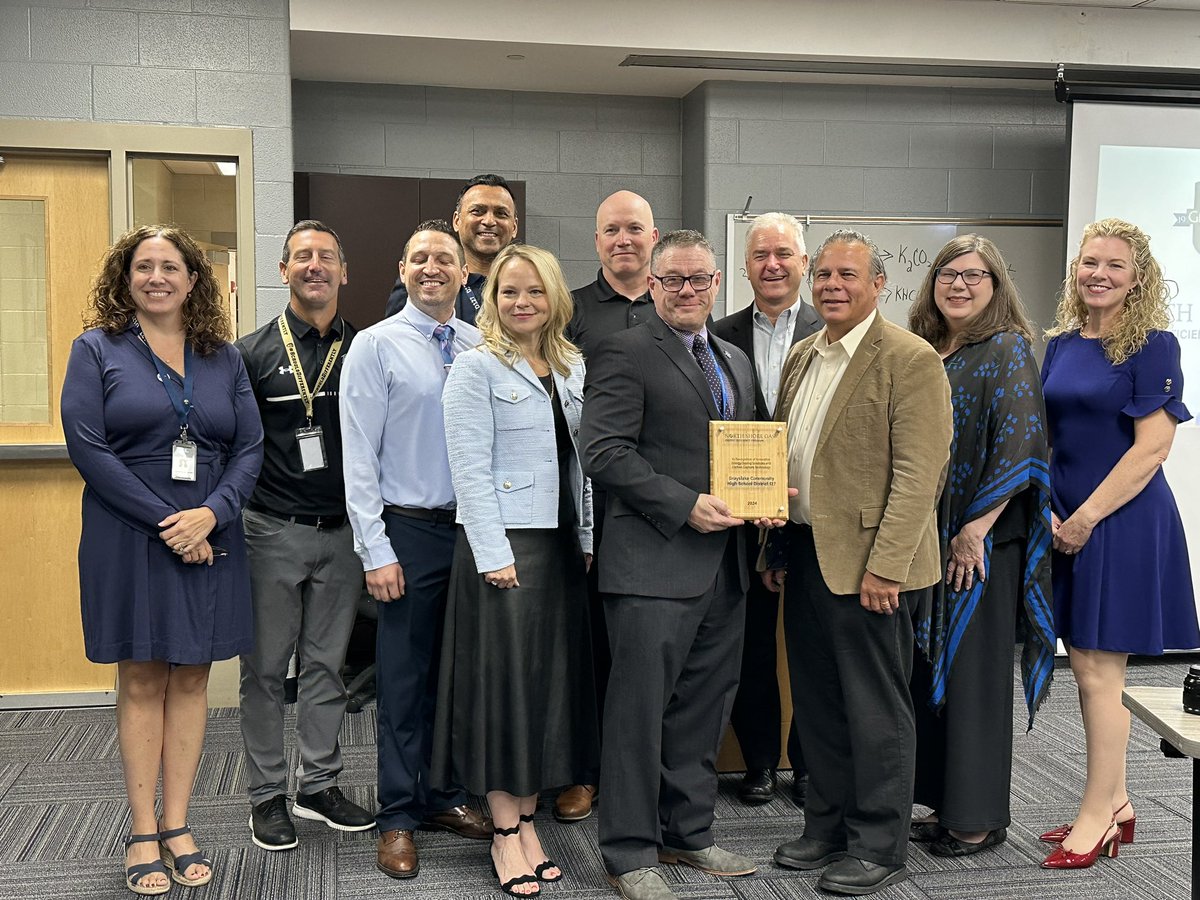 Tracey Landry tweet media