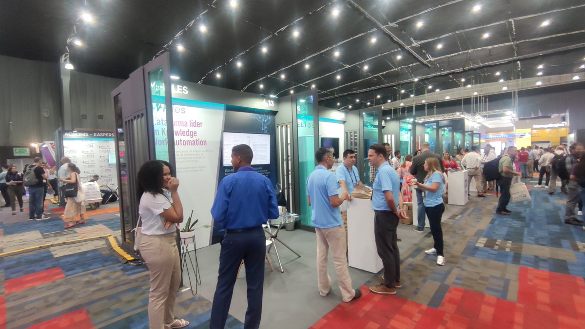 technoymas's tweet image. Así se vive el primer día en #andicom2024  @ANDICOM