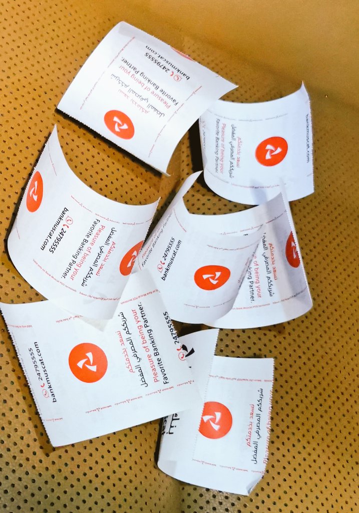 ملايين المعاملات المعطلة هذا اليوم من بنك مسقط بسبب عطل ، هل يعقل بنك بحجم بنك مسقط عملائه بالملايين لا توجد لديه خطة طؤارى ولا إدارة أزمات ، تاركا زبائنه لمصيرهم في محطات البترول والمطاعم ومراكز التسوق ، الإحراج الذي تعرض له عملاء بنك مسقط من يعوضه ؟