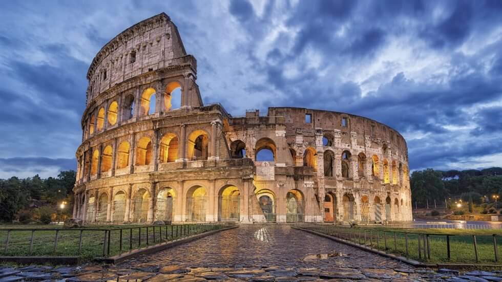 RomaHistoria's tweet photo. ¡Feliz 4 de septiembre #DíadelaRomanidad a tod@s!. Tal día como hoy del 476 , Roma desaparece como estado en Occidente pero permanece en el resto de los aspectos. Celebremos y demos a conocer su legado https://t.co/gaTFf9AX8C