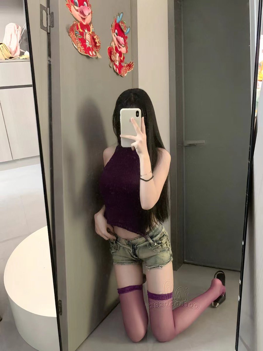 Xiao_YYYA's tweet photo. 今晚的风好大
#西安
#女大 https://t.co/Qz2FJKifYf