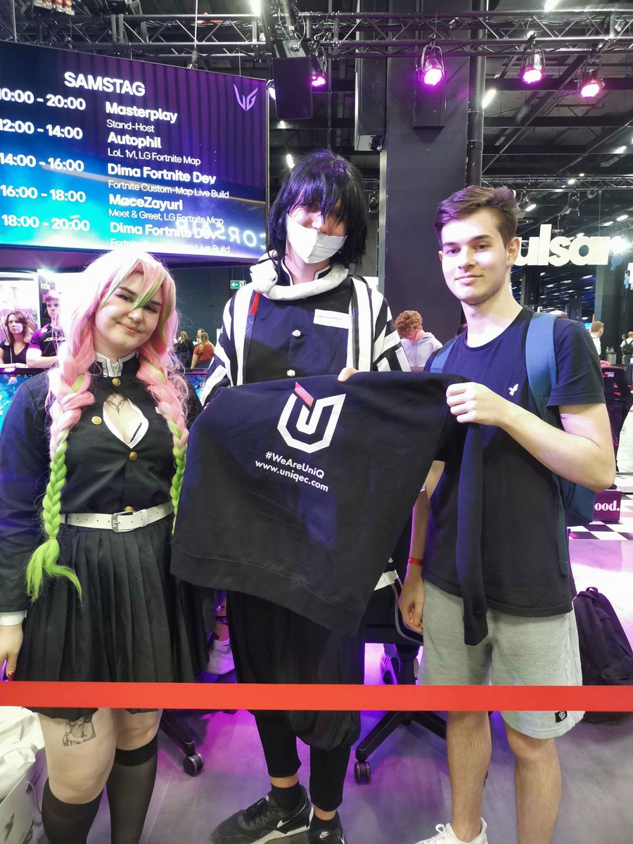 We had the opportunity to be at Gamescom and met some amazing people! 

#WeAreUniQ 🔴⚫️⚪️