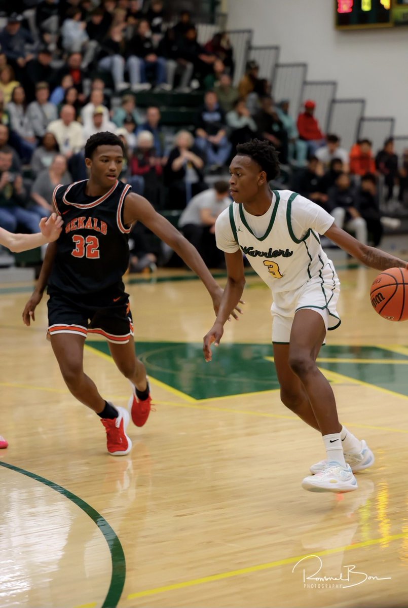 Wishing our freshman Tre Blissett a Happy Birthday!! Enjoy the big day🥳🎂🎈