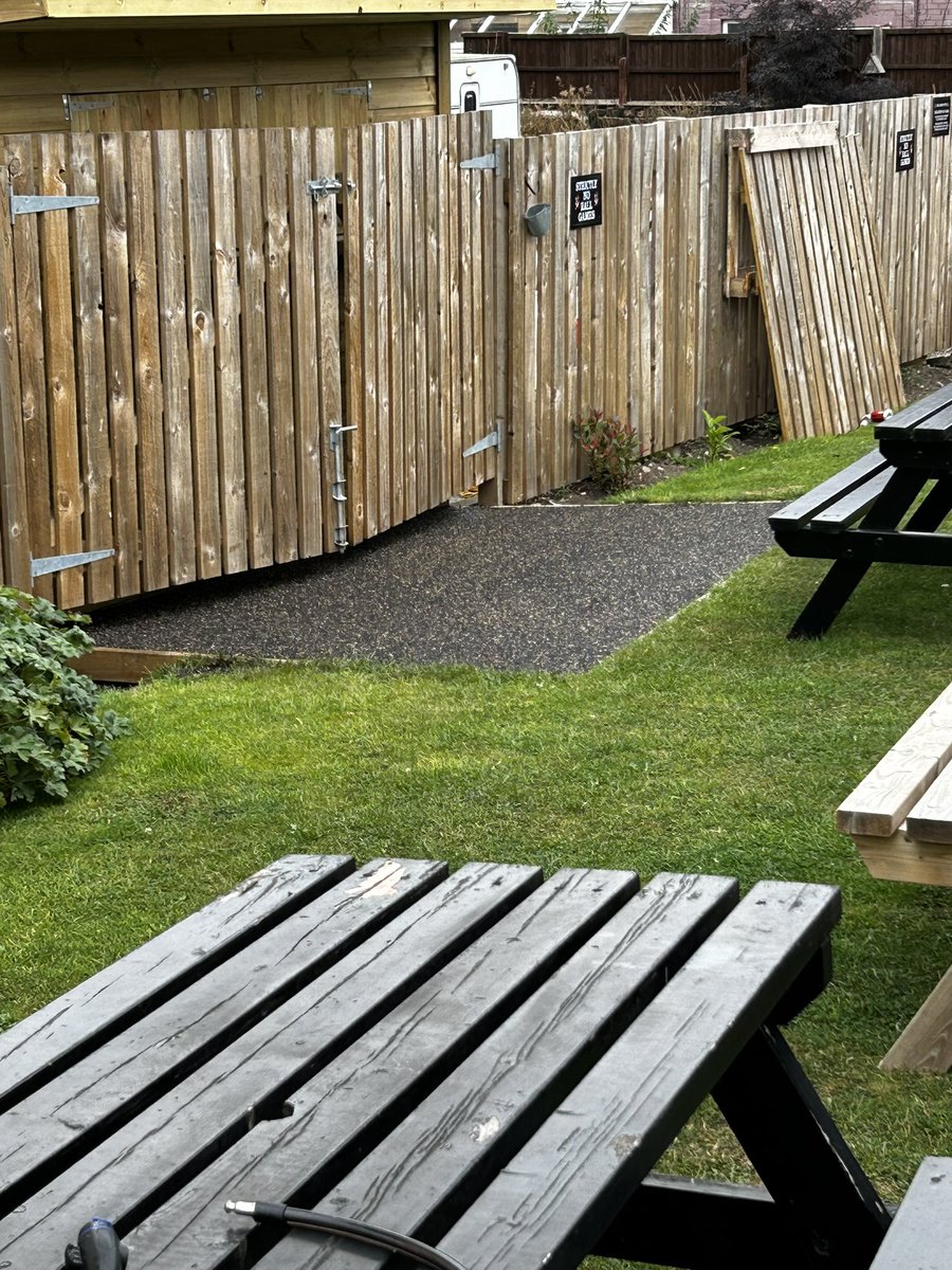 PMPSurfacing's tweet photo. Always great when we get to work in our local village. Our most recent small project took place at the local pub, The Thornley Arms, in Dodworth Two small areas of Flexipave and an area of Fleximulch to coat the play area. https://t.co/vnCvqxjf44