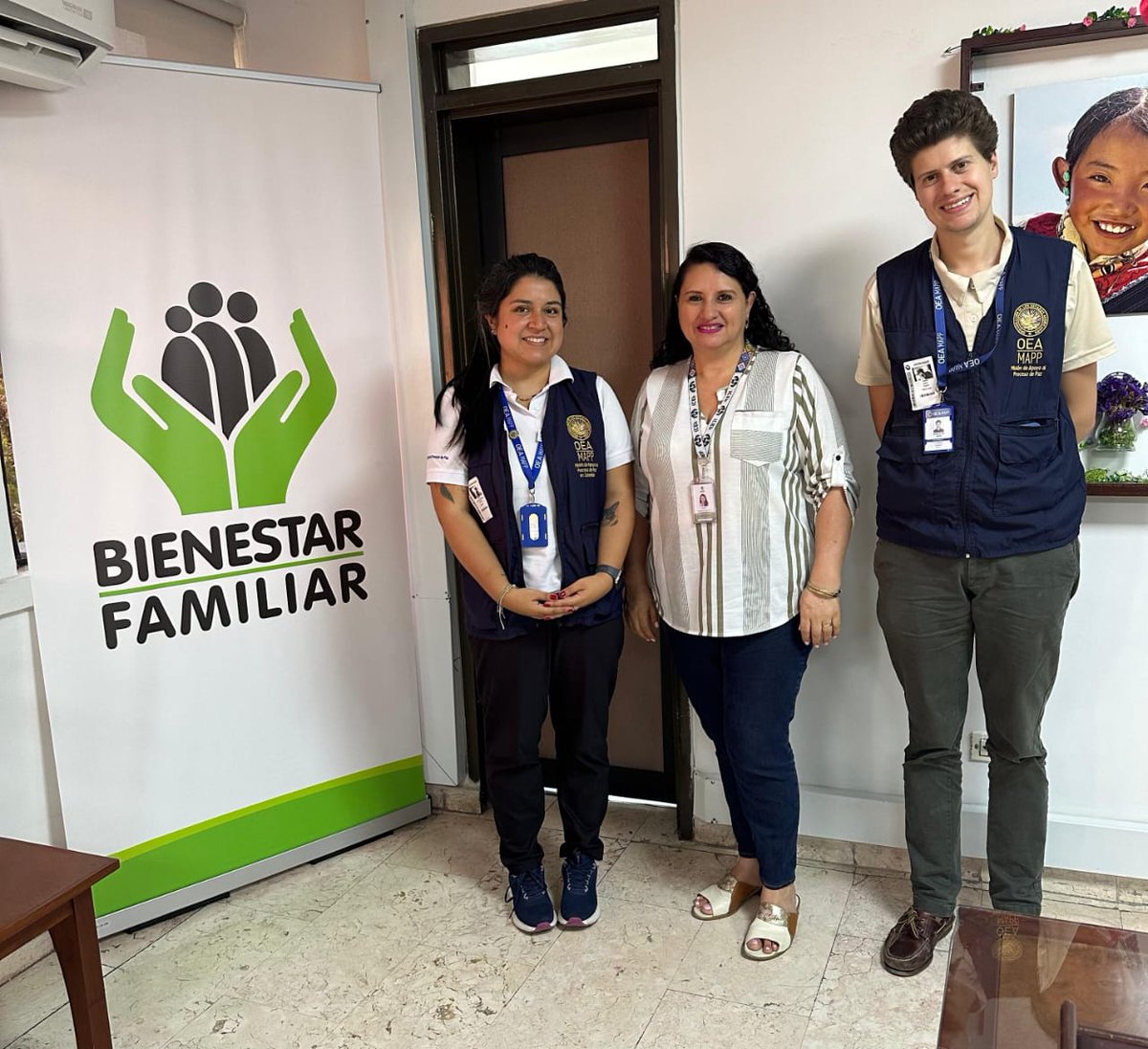 MAPP/OEA (@mappoea) on Twitter photo Nuestro Equipo Móvil concluyó misión de monitoreo al #Huila y Sur de #Tolima, con un encuentro con la Dirección Regional de <a href="/ICBFColombia/">Bienestar Familiar | ICBF</a> . Acompañamos a las comunidades en los territorios, tendiendo puentes con la institucionalidad para avanzar en la construcción de Paz en 🇨🇴. Nuestro Equipo Móvil concluyó misión de monitoreo al #Huila y Sur de #Tolima, con un encuentro con la Dirección Regional de <a href="/ICBFColombia/">Bienestar Familiar | ICBF</a> . Acompañamos a las comunidades en los territorios, tendiendo puentes con la institucionalidad para avanzar en la construcción de Paz en 🇨🇴.