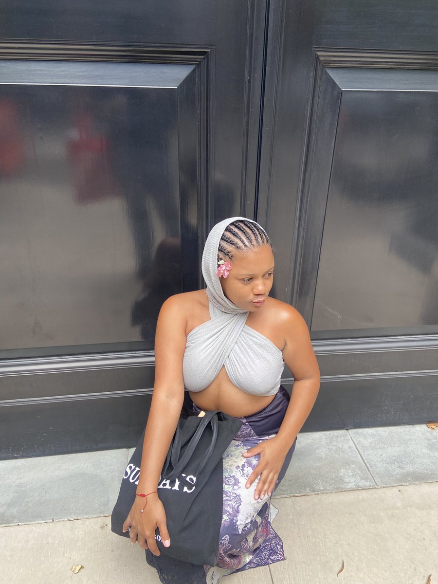 niyaahx's tweet image. make more art, more love, more this ….