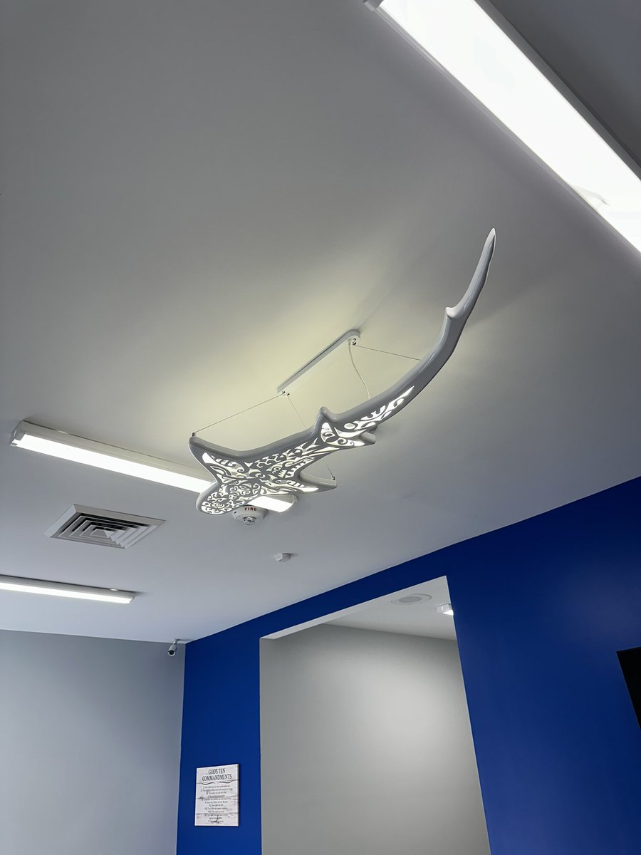 ShiningLight_BA's tweet photo. The Sharks are shining and circling! https://t.co/h5htumxyzT