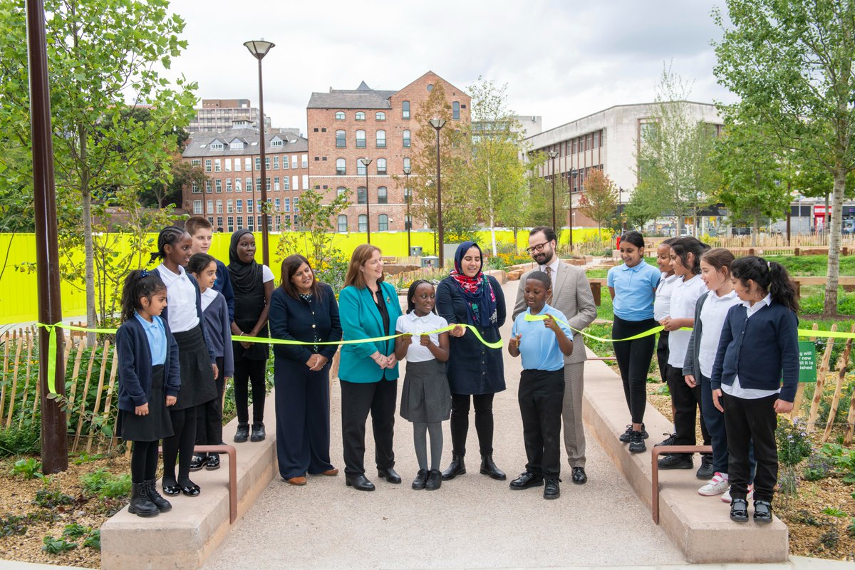 Invest in Nottingham tweet media