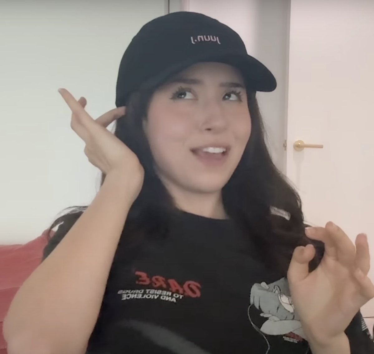 Dexerto's tweet photo. Pokimane calls exclusive celebrity dating apps "cringe" after revealing she's been waiting months for Raya access https://t.co/V7GMLNARK5