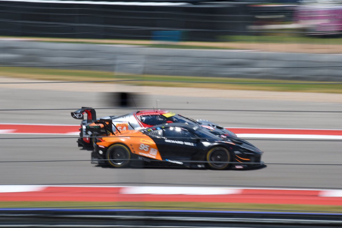 Knobyl's tweet photo. @McLarenAuto A few shots I took at COTA during the Lone Star LeMans over the weekend https://t.co/GdQJ194rHI