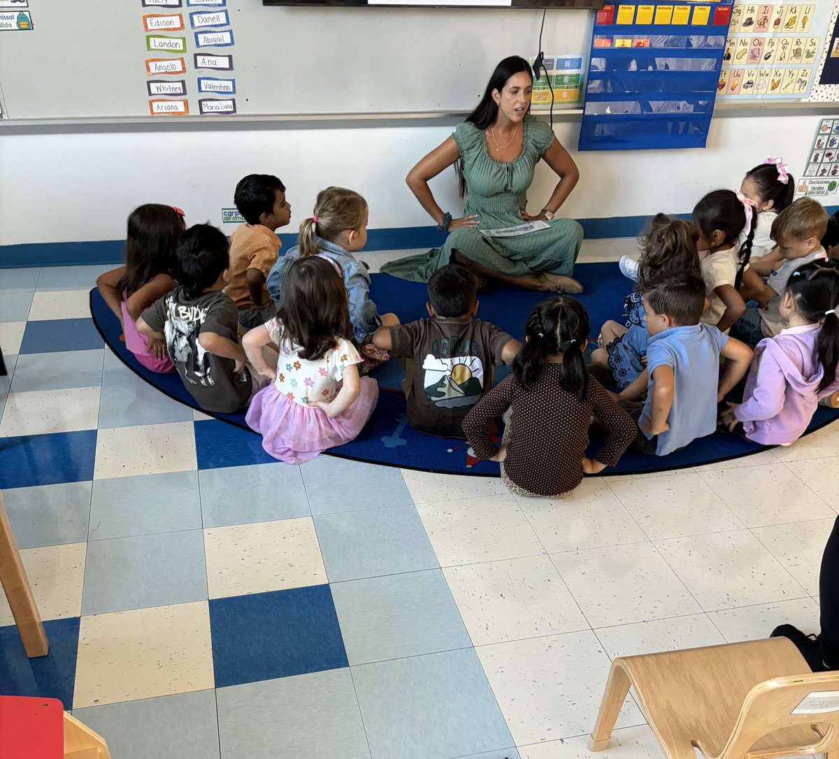 Happy First Day to our UPK children. Can’t wait to see what the rest of the year brings us. 😊 #mineolaproud #harborchildcare #upk <a href="/MineolaUFSD/">Mineola UFSD</a> <a href="/NaglersNotions/">Michael Nagler</a>