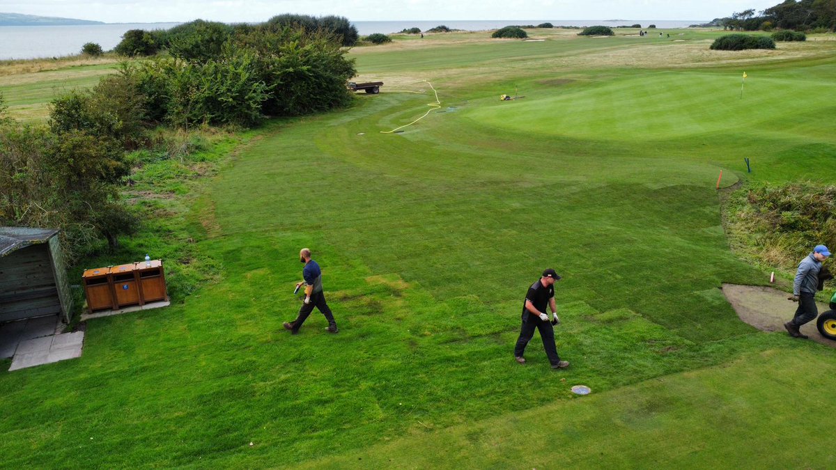 More views of the job. Lukasz &amp; Chris, Paul's playing pilot again.