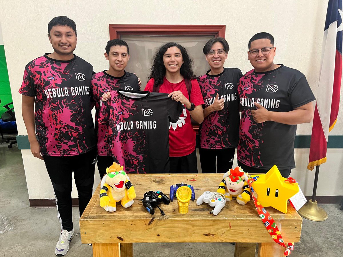 NebulaGaming9's tweet photo. 🎉 Thank You, Smash Community! 🎉

A huge thank you to everyone who supported the NBG: Tournament of Triumph! Your energy made it unforgettable. 🙌
Congrats to our top 3: 
🏆 1st: Shadic
🥈 2nd: Krillion
🥉 3rd: 7inches
Stay tuned for more events and remember—Aim for the Stars! https://t.co/i22P171GNM