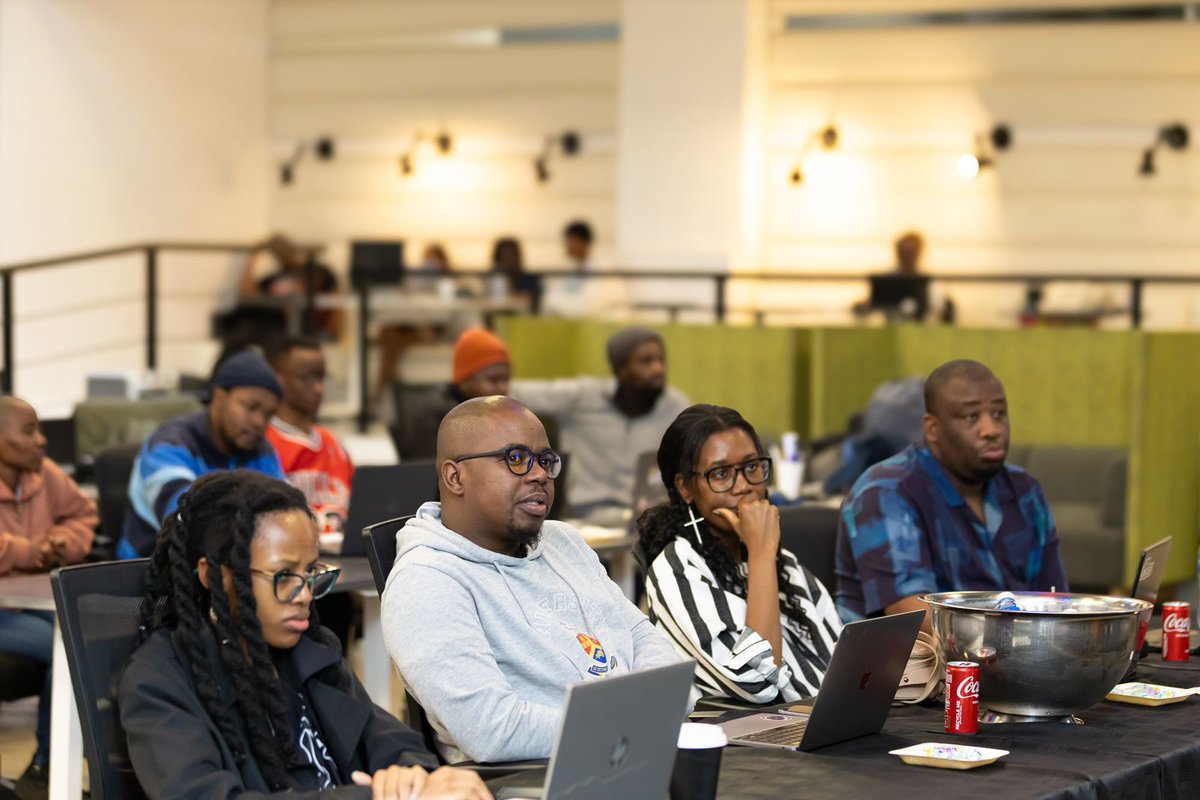 G E E K U L C H A 🇿🇦 tweet media