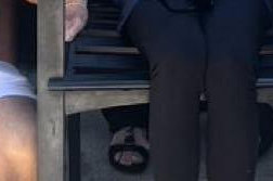 Celestial_Egg's tweet photo. @Huberton Also... plurals don't use 's https://t.co/YtMQhskRqj