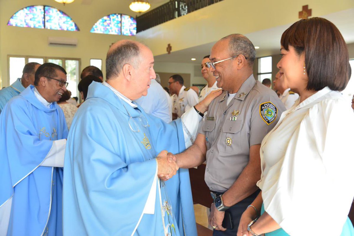 Policía Nacional República Dominicana tweet media