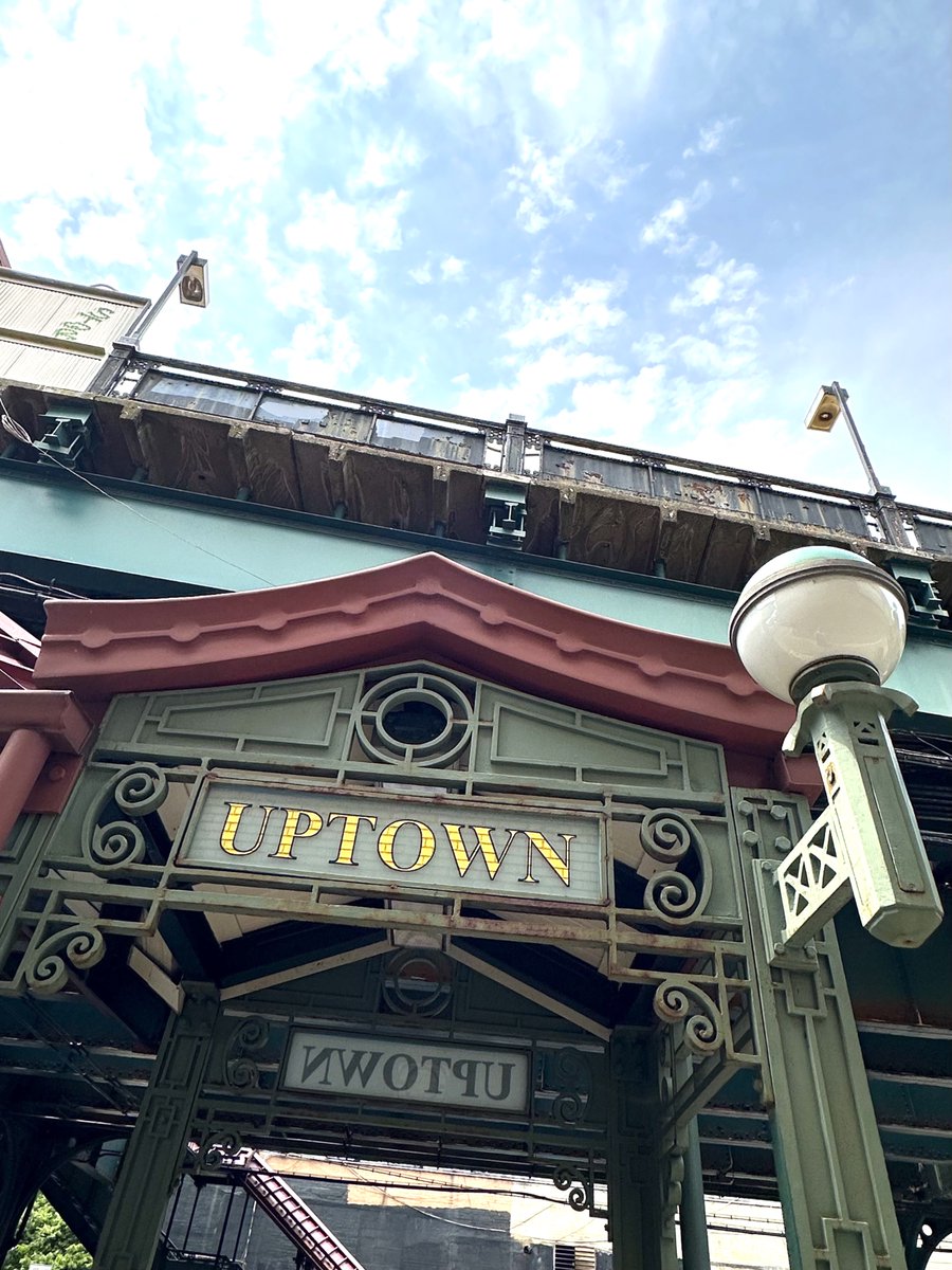 NYTransitMuseum's tweet photo. #StationSpotlight on the IRT 215th Street station. The northernmost #NYCsubway station on the island of Manhattan, it opened in 1906 when the IRT was extended north into the #Bronx. Perhaps the station's most notable element is its beautiful, restored IRT signage, shown here. https://t.co/zLVo4VIFpp