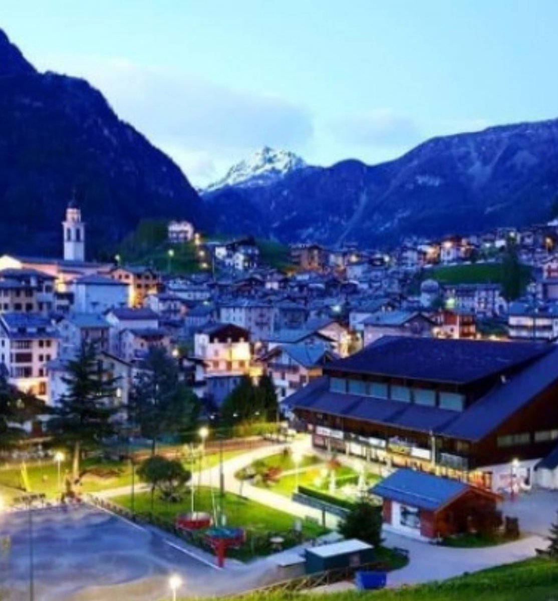 sbabett's tweet photo. En el hermoso valle de #Caspoggio en #Valmalenco # Italia. Donde parece que convergen la paz, la naturaleza y el encuentro con uno mismo. Empezando una nueva era de cambio  #CX Aquí la atención es personalizada. Te sientes como en casa y la gente es amable. https://t.co/zqepSZdzZV