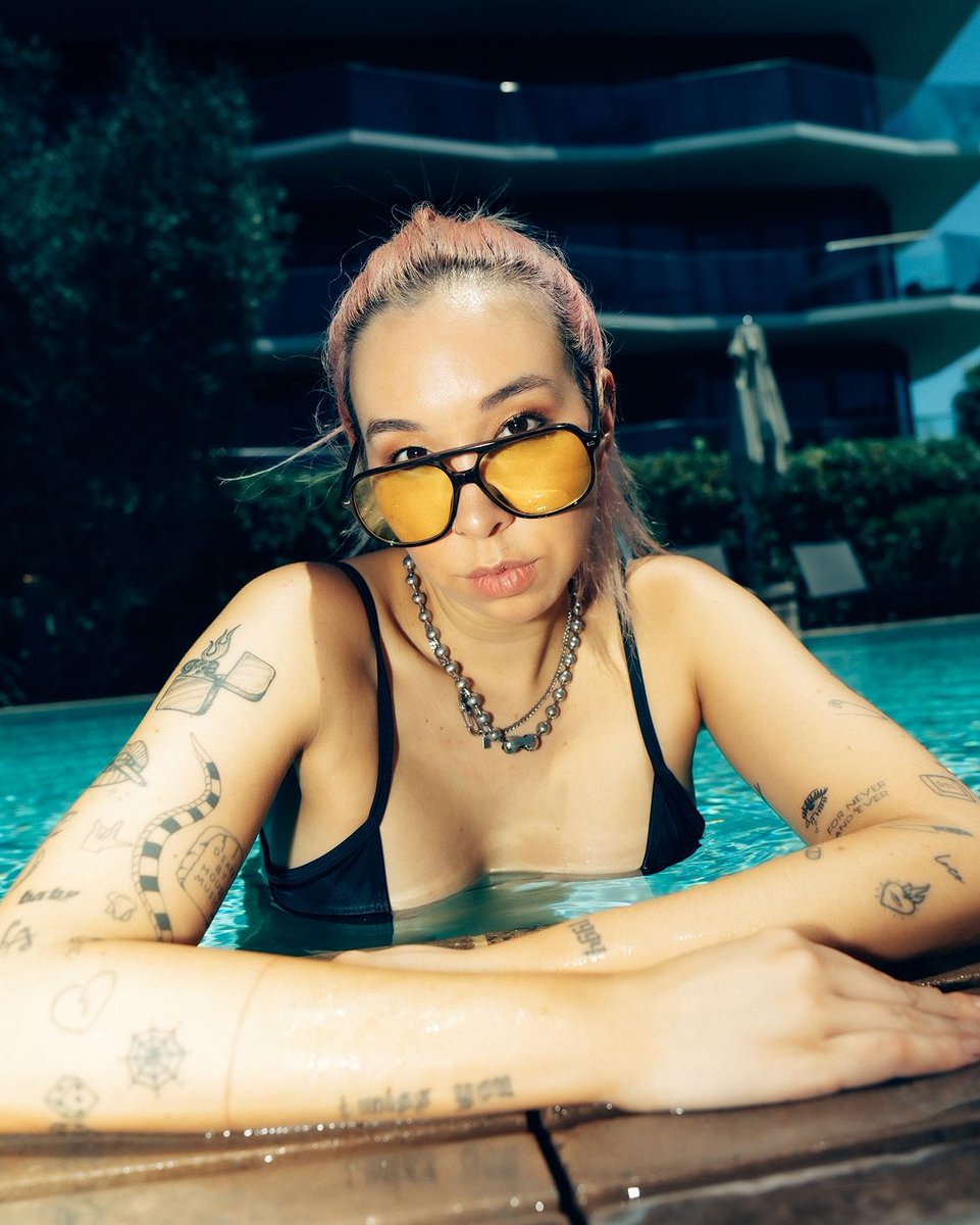 hau5trap's tweet photo. This LA heatwave got us SWEATIN for @wenzdaymusic 

serving up all the summer vibes on Hau5trap 'SWEAT' is out now ☀️ 🏠 https://t.co/K0ewBDAfAY https://t.co/fQScOVytlg