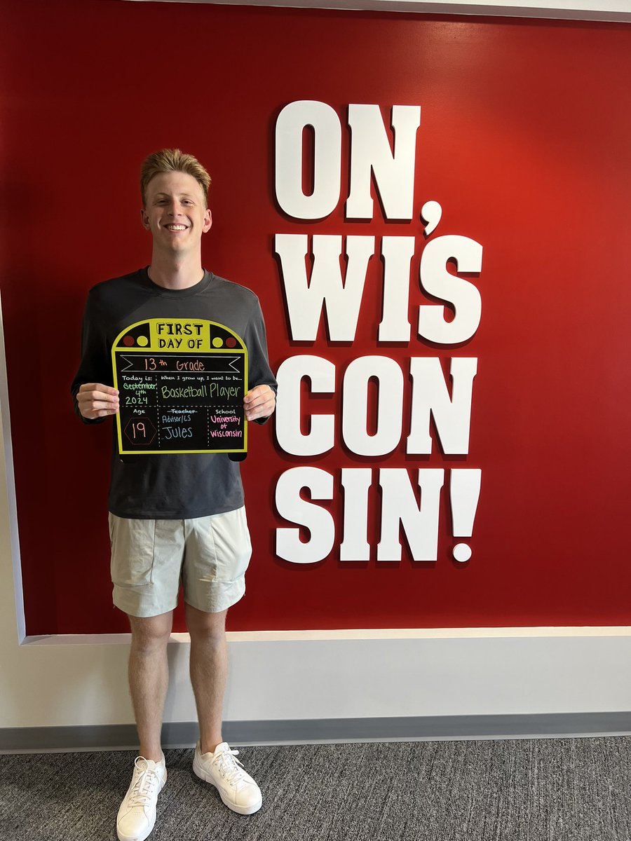 Jack Robison (@jackrobison17) on Twitter photo First day of school! #badgers First day of school! #badgers