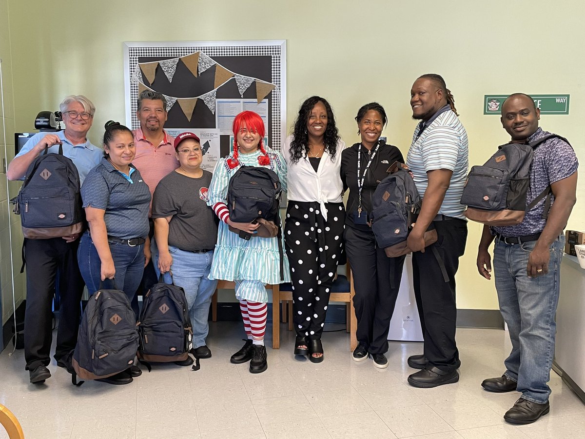 Thank you <a href="/Wendys/">Wendy’s</a> for stopping by Harmony Hills today and for your generous donation of backpacks and teacher incentive cards. Our <a href="/HHESHUSKIES/">HHESHUSKIES</a> look forward to partnering with you in the future. #adoptaschool