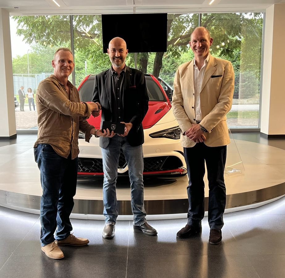 When men become boys…so many thanks to <a href="/AlfaRomeoIT/">Alfa Romeo Italia</a> and Curatore Lorenzo Ardizio for showing <a href="/1UKDivision/">1 (UK) Division</a> GOC and my team from <a href="/NRDCITA/">NATO Rapid Deployable Corps Italy</a> around the amazing Museo Storico, including the magical  ‘storage room’ of hidden gems! I promise we will do some work tomorrow! <a href="/BritishArmy/">British Army 🇬🇧</a>