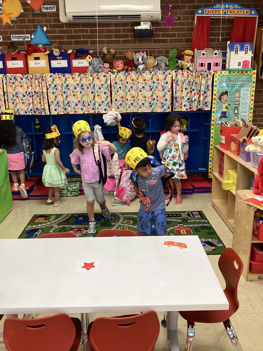 Mrs. Pearsall tweet media