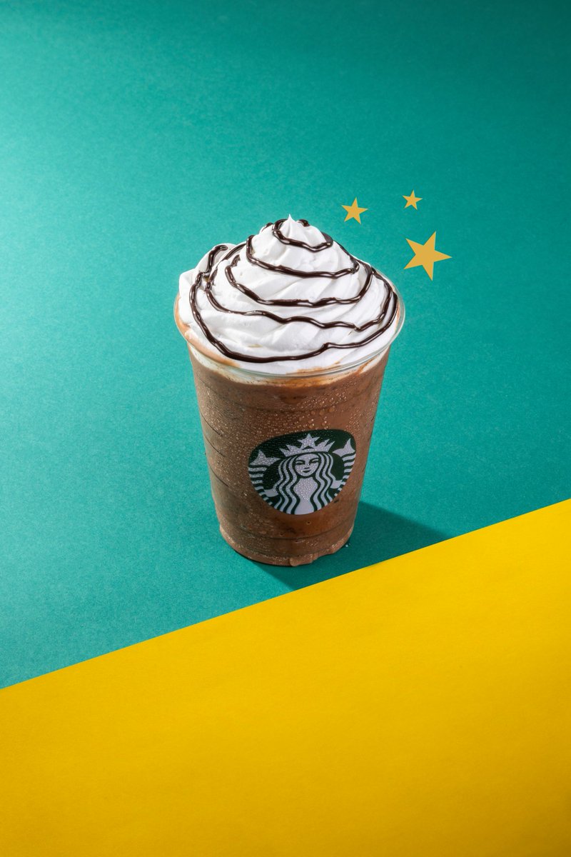 StarbucksMex's tweet photo. Si eres miembro Starbucks Rewards, celebremos juntos que llevamos 10 años lattiendo a tu lado con tu bebida favorita por solo $49 ✨ ​

Este post se comenta con emojis cafés 🤎​

​Términos y condiciones: https://t.co/0ZIloJZUvq https://t.co/e1wKMDDpEp