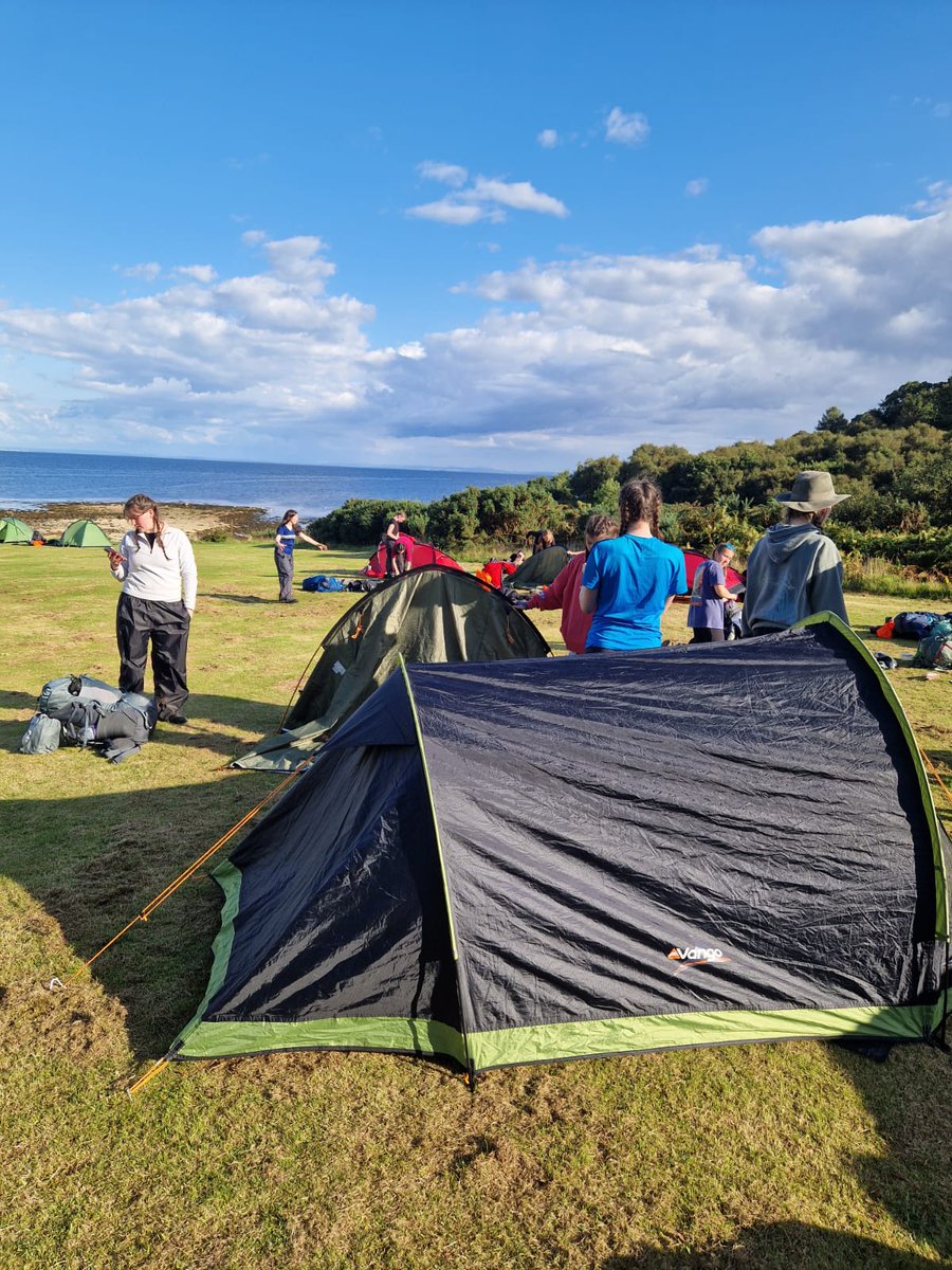 Wallace High Duke of Edinburgh tweet media