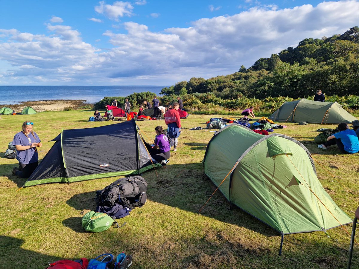 Wallace High Duke of Edinburgh tweet media